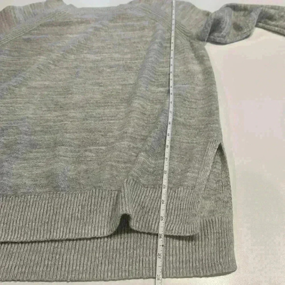 Lou & Grey Knit Sweater Size L - Picture 7 of 7